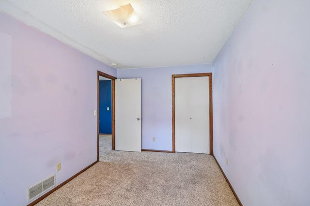 11840 Vintage Street NW, Coon Rapids, MN 55433