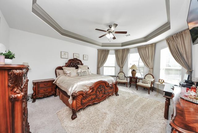 1911 Sapphire Pines Lane, Richmond, TX 77469