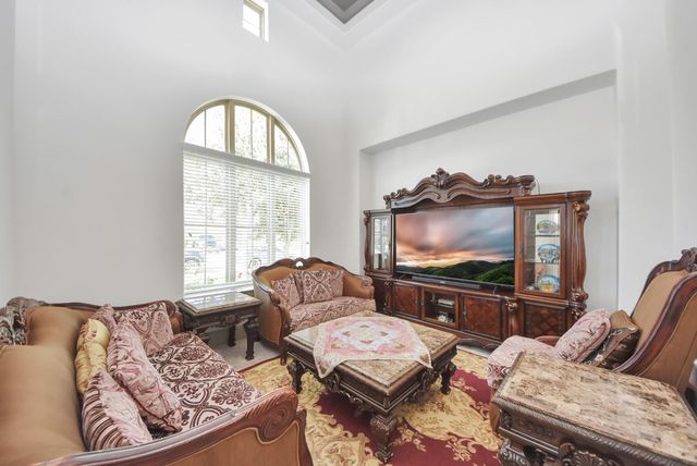 1911 Sapphire Pines Lane, Richmond, TX 77469