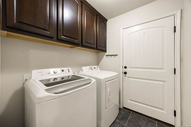 149 LAKEVIEW CIR, La Vernia, TX 78121