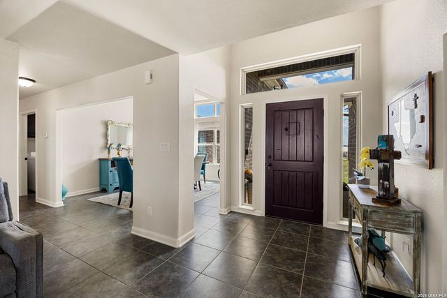 149 LAKEVIEW CIR, La Vernia, TX 78121