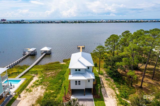 1093 Water Oaks Circle, Gulf Shores, AL 36542