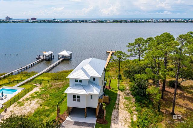 1093 Water Oaks Circle, Gulf Shores, AL 36542