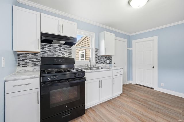 3014 Drexel Avenue, Fort Wayne, IN 46806