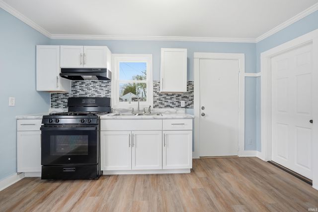 3014 Drexel Avenue, Fort Wayne, IN 46806