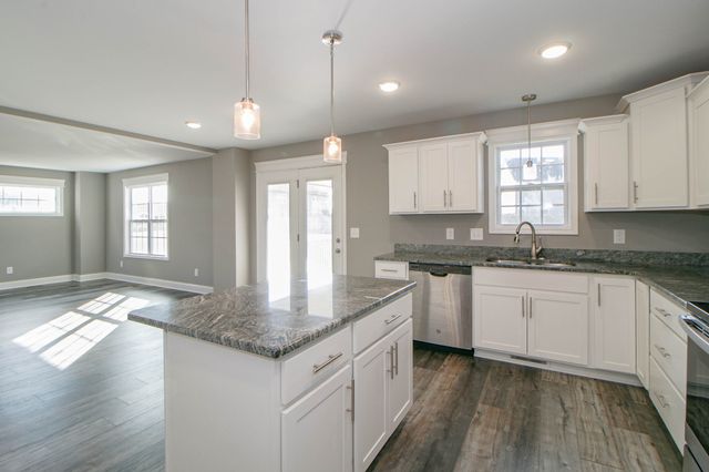 124 Sambar Drive, Clarksville, TN 37040