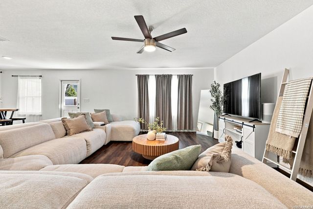 12015 Biznaga, San Antonio, TX 78254