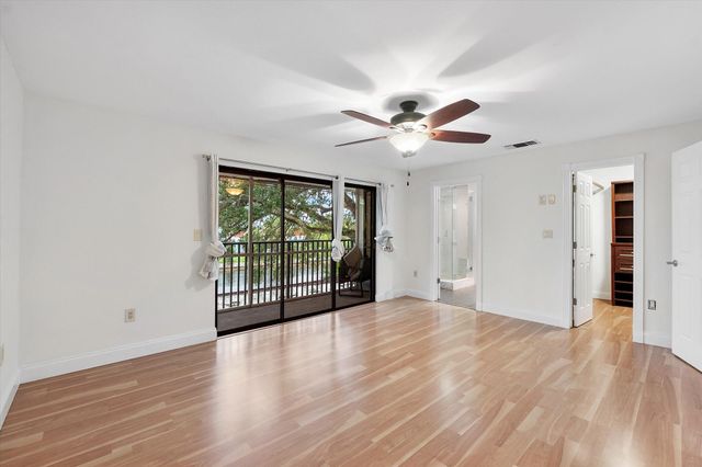 9897 Fairway Cove Lane, Plantation, FL 33324