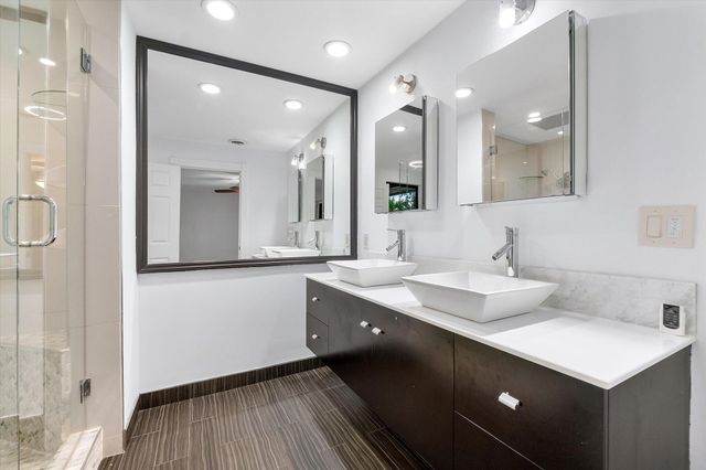 9897 Fairway Cove Lane, Plantation, FL 33324