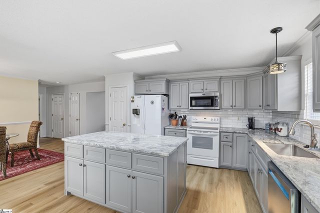 105 Upward Way, Easley, SC 29642