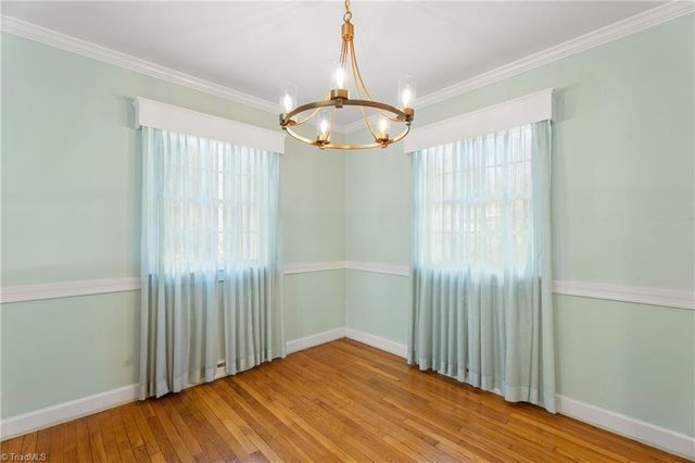 3201 Crittenden Court, Winston-salem, NC 27106