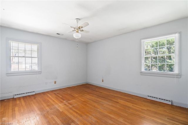 3201 Crittenden Court, Winston-salem, NC 27106