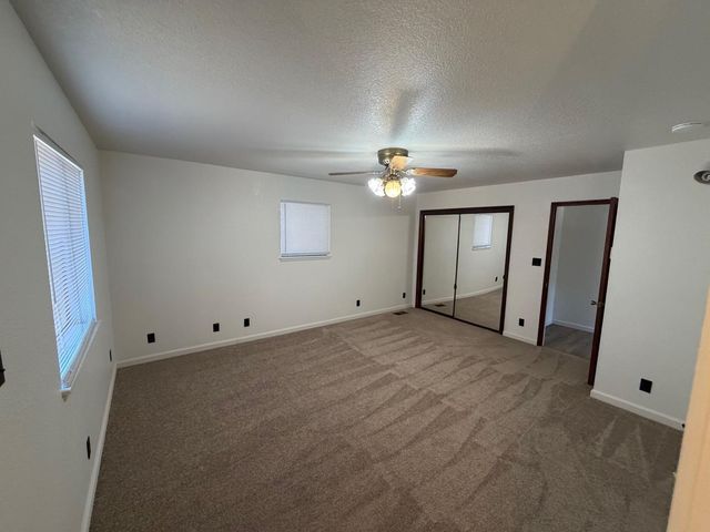 4813 Jackson St, North Highlands, CA 95660