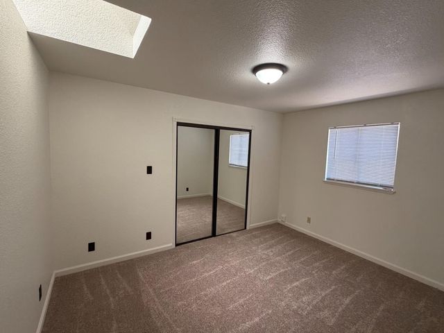 4813 Jackson St, North Highlands, CA 95660