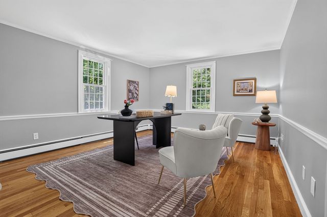 96 Draper Rd, Wayland, MA 01778