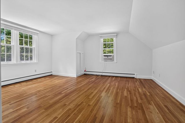 96 Draper Rd, Wayland, MA 01778