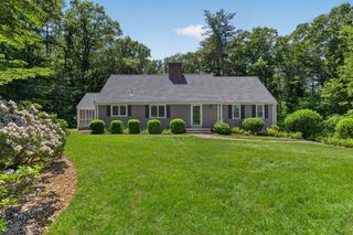 96 Draper Rd, Wayland, MA 01778