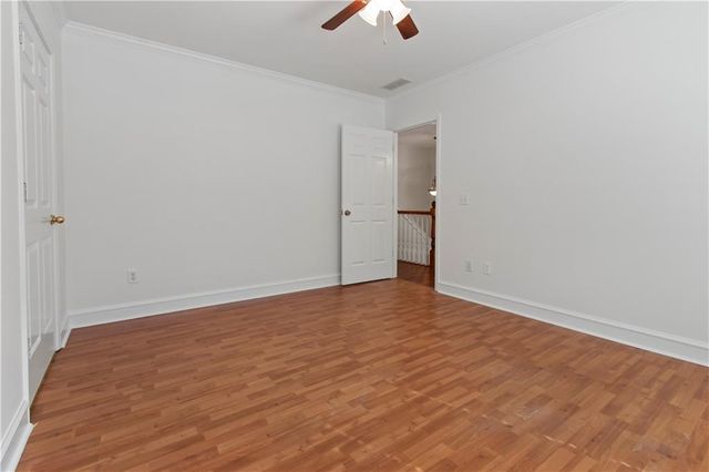 1593 Walkway Court SW, Lilburn, GA 30047