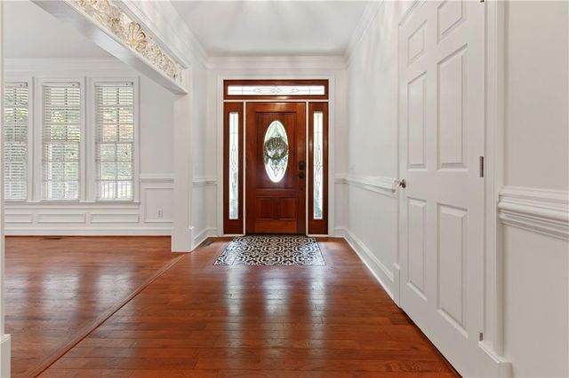 1593 Walkway Court SW, Lilburn, GA 30047