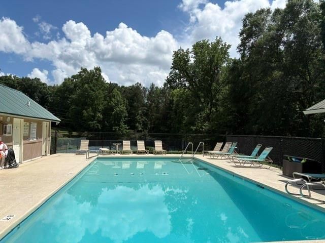 1593 Walkway Court SW, Lilburn, GA 30047