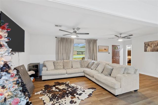 209 River Oaks Drive, Westlake, LA 70669