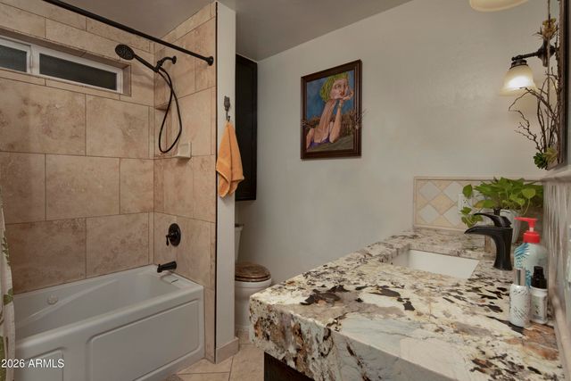4009 S SIESTA Lane, Tempe, AZ 85282
