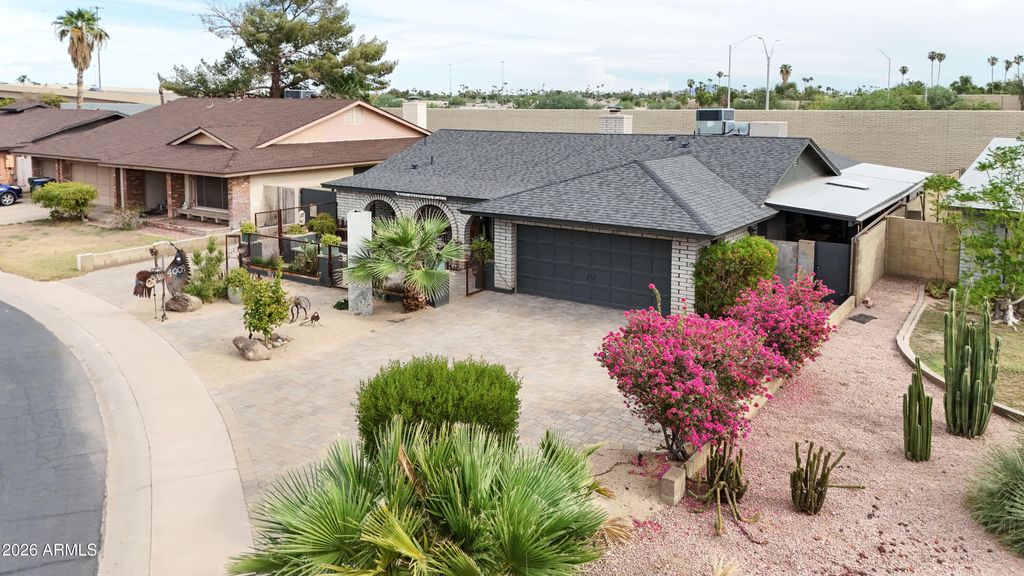 4009 S SIESTA Lane, Tempe, AZ 85282