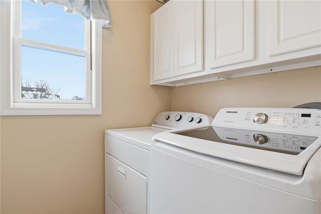 89 Maida Drive, Ogden, NY 14559