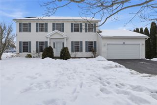 89 Maida Drive, Ogden, NY 14559