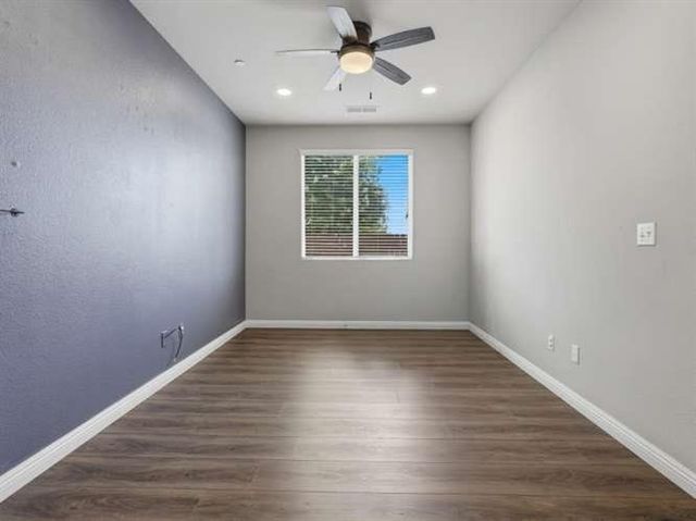 899 Blackwood Avenue, Clovis, CA 93619