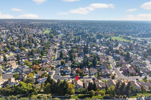 5013 Efthemia Way, Elk Grove, CA 95758