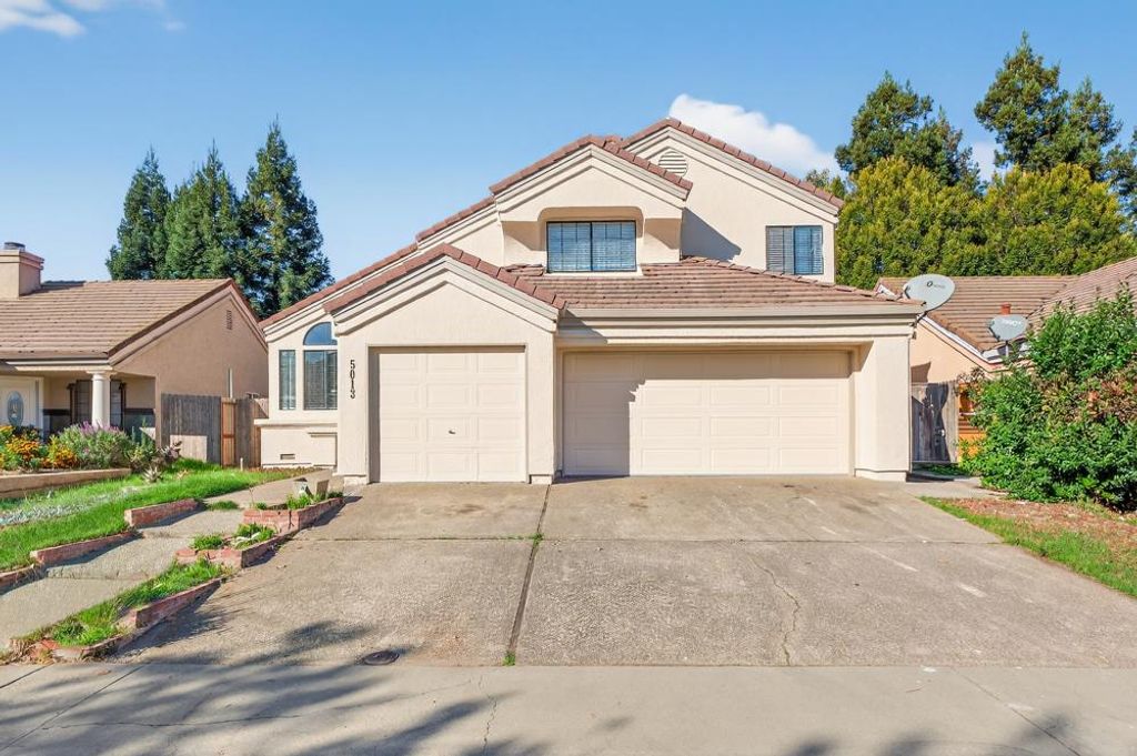 5013 Efthemia Way, Elk Grove, CA 95758
