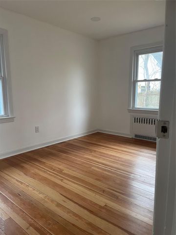 257 Union Avenue, East Patchogue, NY 11772