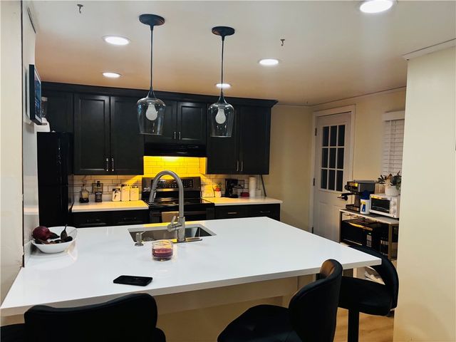 10 harris Avenue, Johnston, RI 02919