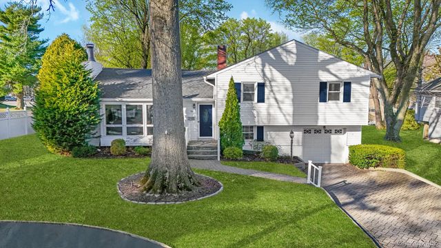 14 Alden Place, Hartsdale, NY 10530