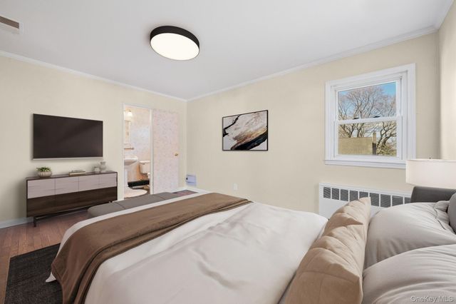 14 Alden Place, Hartsdale, NY 10530