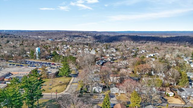 14 Alden Place, Hartsdale, NY 10530