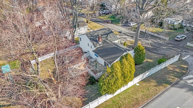 14 Alden Place, Hartsdale, NY 10530