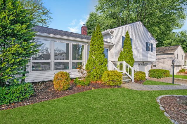 14 Alden Place, Hartsdale, NY 10530