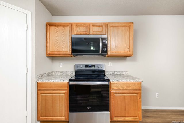 9207 MISSION STRM, San Antonio, TX 78223