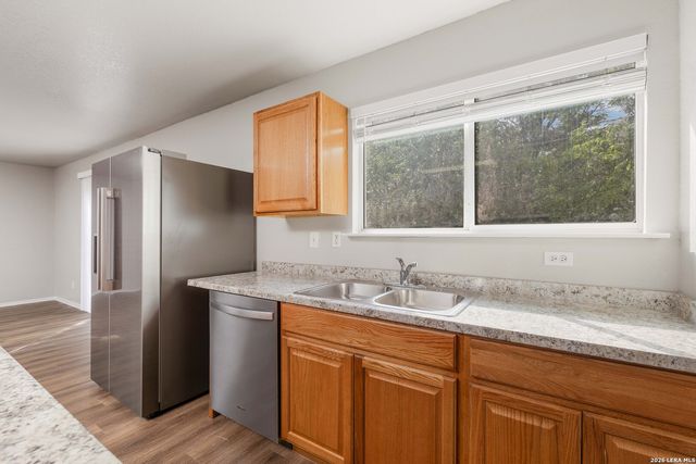 9207 MISSION STRM, San Antonio, TX 78223