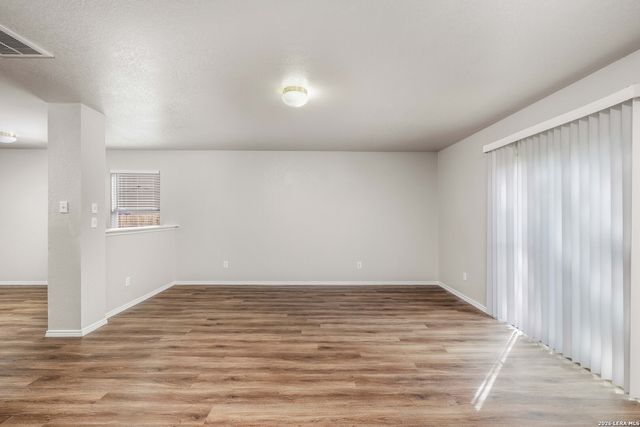 9207 MISSION STRM, San Antonio, TX 78223