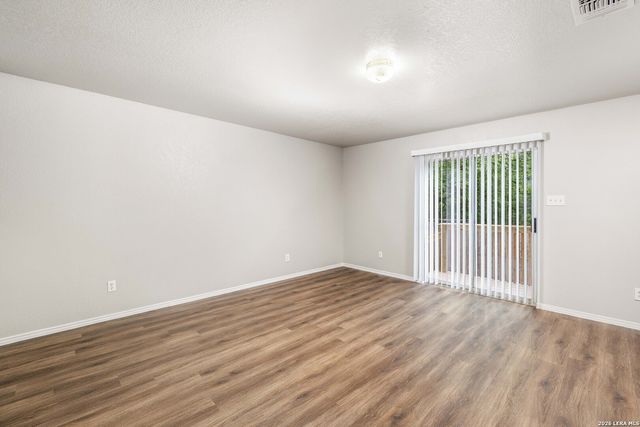 9207 MISSION STRM, San Antonio, TX 78223