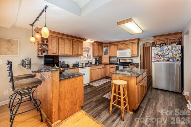 11443 Mooresville Road, Davidson, NC 28036