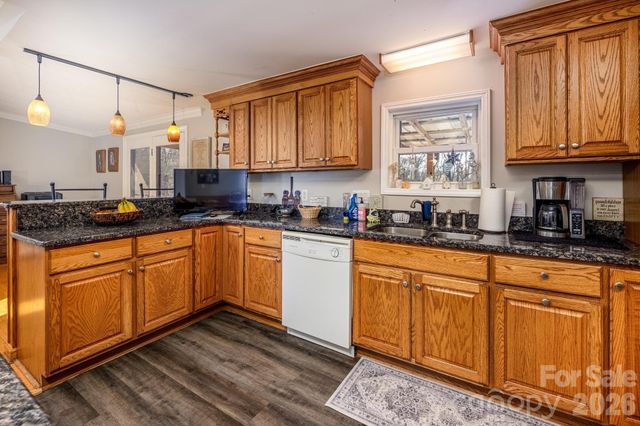 11443 Mooresville Road, Davidson, NC 28036