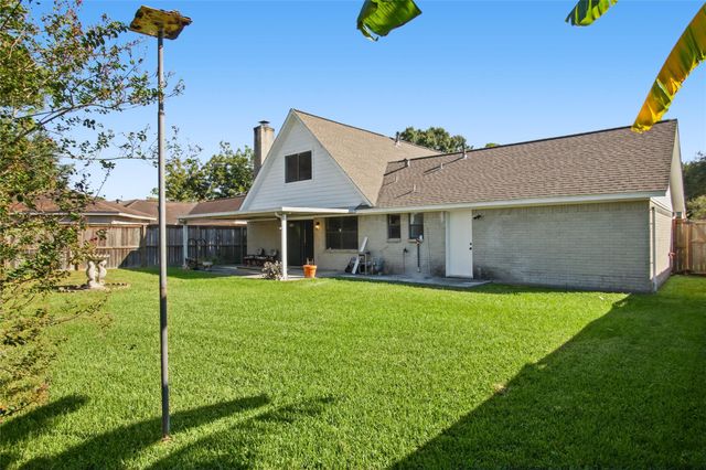 6103 Egypt Drive, Pasadena, TX 77505