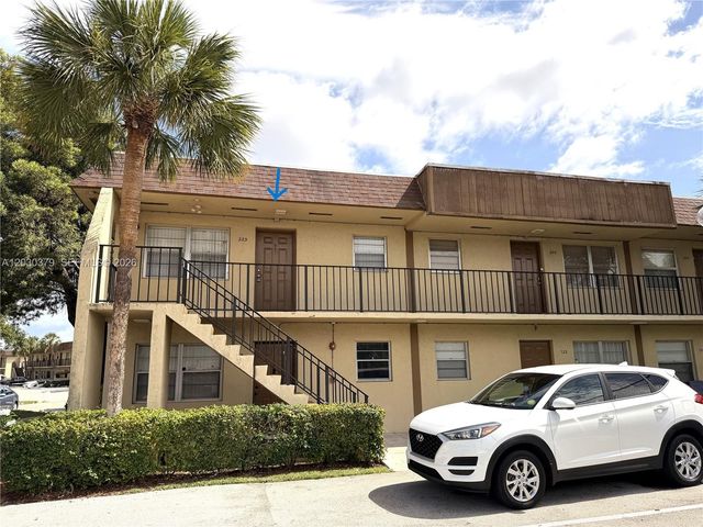 412 Lakeside Dr 223, Margate, FL 33063