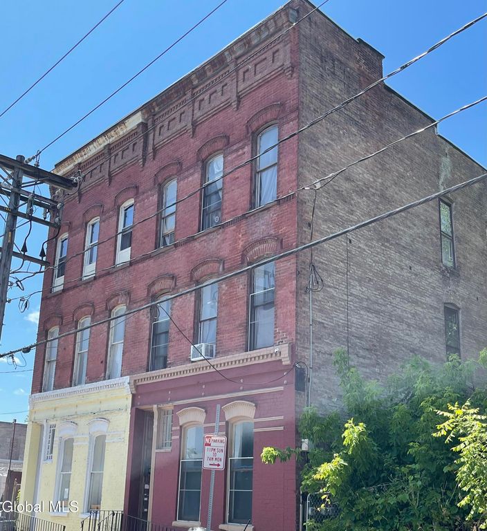 475 S Pearl Street 2, Albany, NY 12202