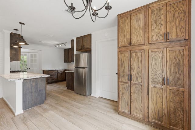 24714 Hunters Hollow Drive, Spring, TX 77380