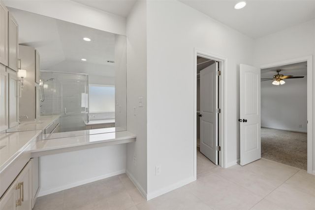 24714 Hunters Hollow Drive, Spring, TX 77380